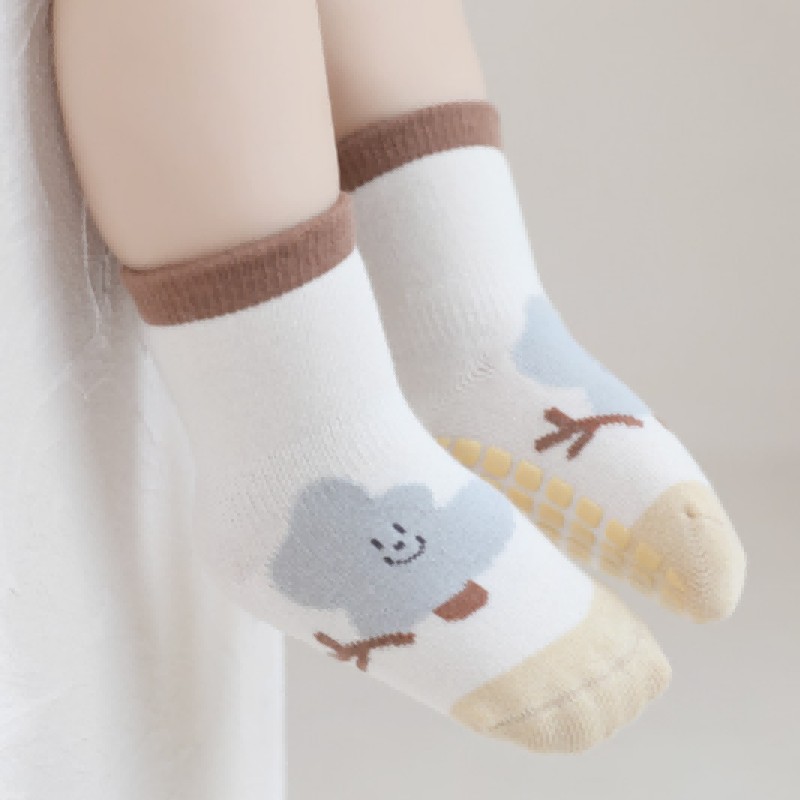 wholesale baby socks, kids socks, cartoon socks, anti slip socks, grip socks, cotton socks (5).jpg