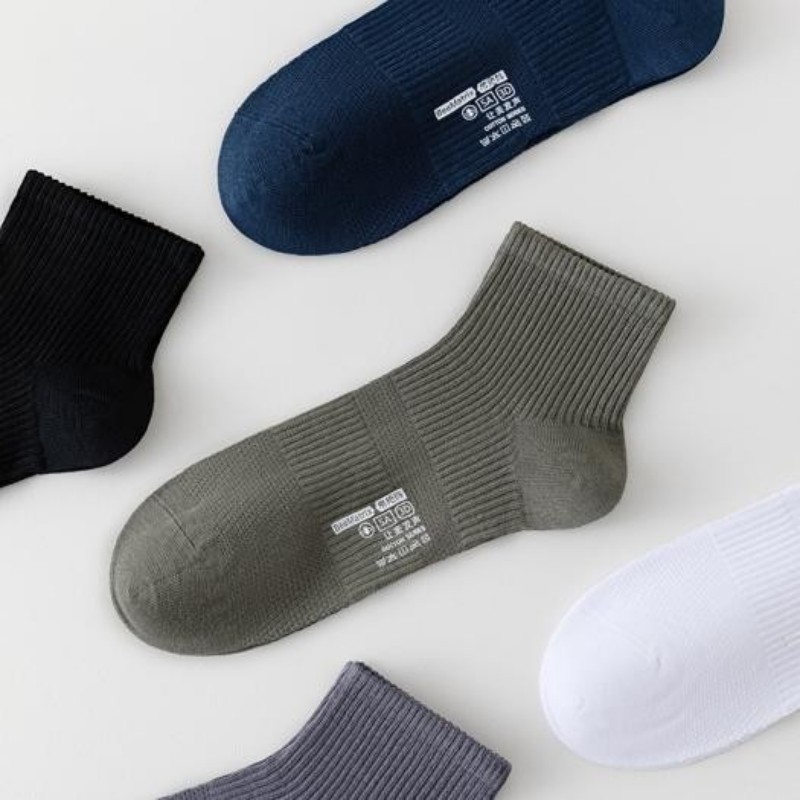 1. OEM Wholesale Custom Logo All Color Short Socks for Spring&Summer.jpg